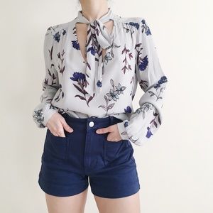 Astr the Label 100% Viscose Printed Top with Bow